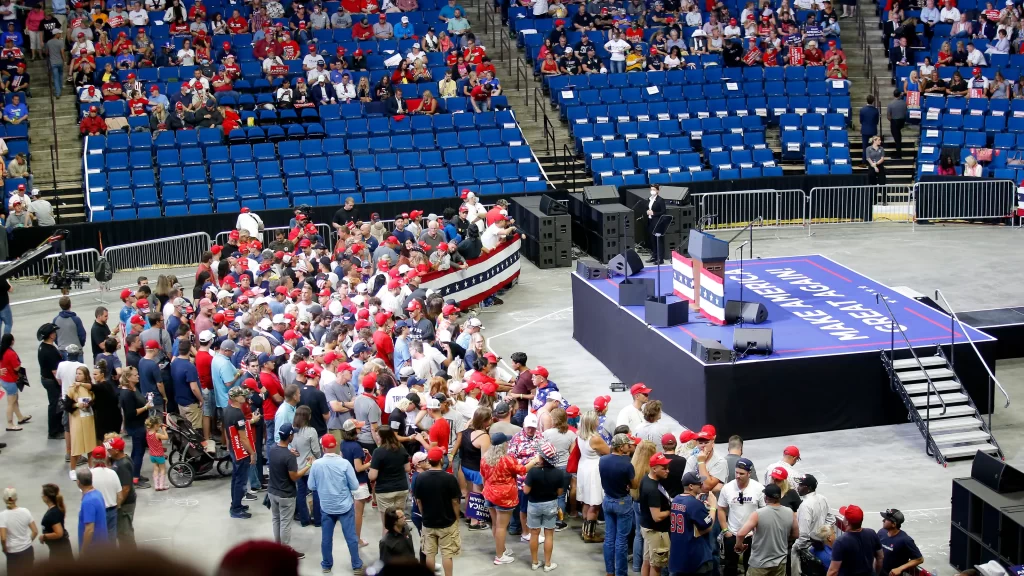 Trumps-Tiny-Crowds-1024x576 Trump’s Tiny North Carolina Rally: A Sign of a Shrinking Campaign?